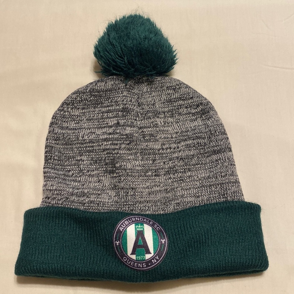 SPORT-TEK KIDS WINTER HAT GREEN and GRAY COLOR